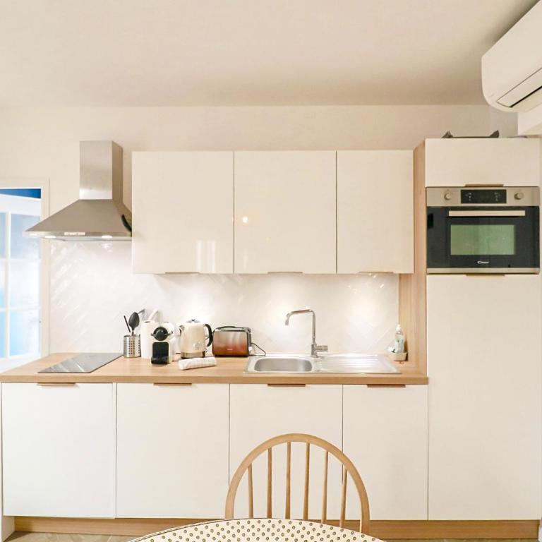 FERSEN Superb Mediterranean style apartment in heart of Old Antibes - Appartement 1 Chambre - 4