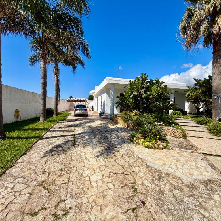 Villa Luxe Heated hydromassage mini-pool WI-FI P-Privato AC Garden Patio BBQ Near the Sea - Villa Deluxe - 6