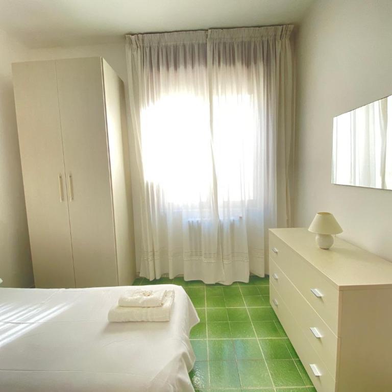 Lungomare Bella Vista Gallipoli - Appartamento con 3 Camere da Letto - 85