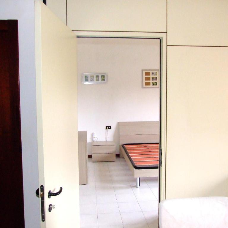APARTMENT 5 BEDS Kitchen BOLOGNA - Appartamento con 1 Camera da Letto - 15
