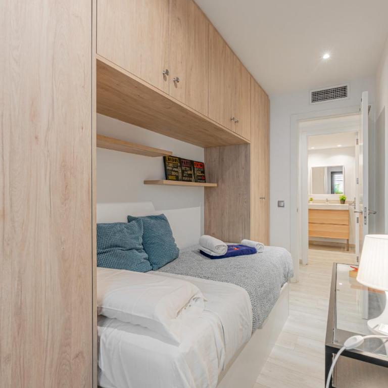 Apartment La Perla By Home Villas 360 - Three-Bedroom Apartment - 11
