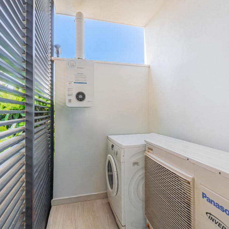 Apartment La Perla By Home Villas 360 - Three-Bedroom Apartment - 22