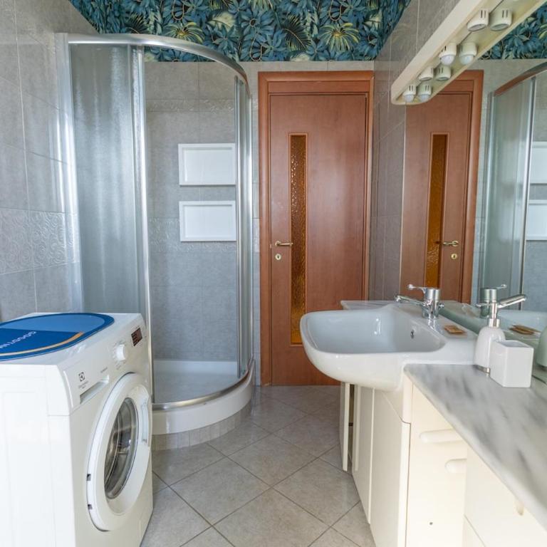 Casa Marina Trilocale panoramico vicino Metro - Two-Bedroom Standard Apartment - 29