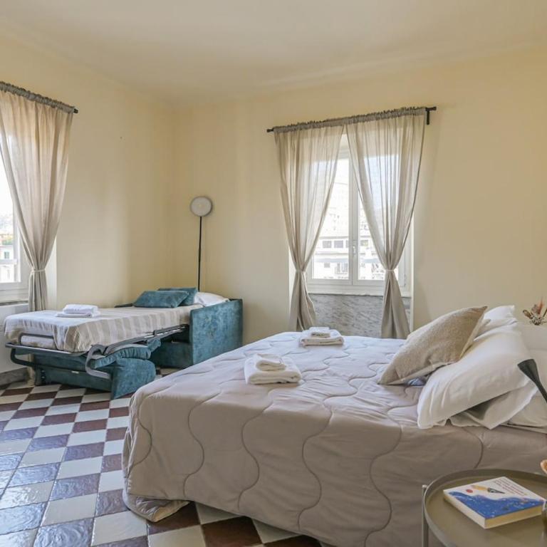 5 Guest - Walk to Train - Cinque Terre - Center - One-Bedroom Apartment with City View - 5
