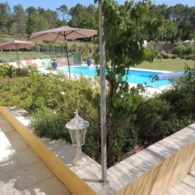 Villa tout confort, superbe vue dégagée, piscine chauffée, raccdt fibre - Maison 4 Chambres - 16