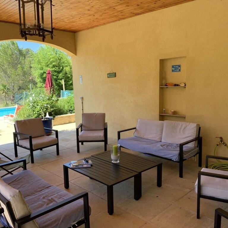 Villa tout confort, superbe vue dégagée, piscine chauffée, raccdt fibre - Maison 4 Chambres - 14