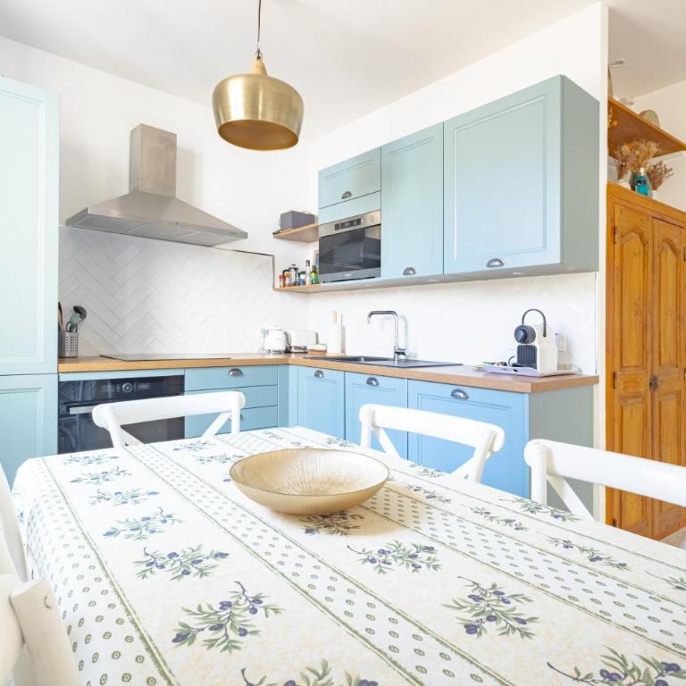 Bright Apartment Renovated in Center of Old Antibes - Superior Apartment - 3