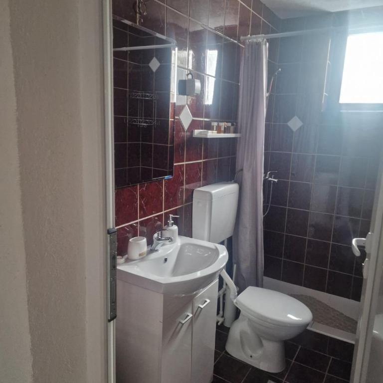 Apartmani ALBION - Double Room with Terrace - 2