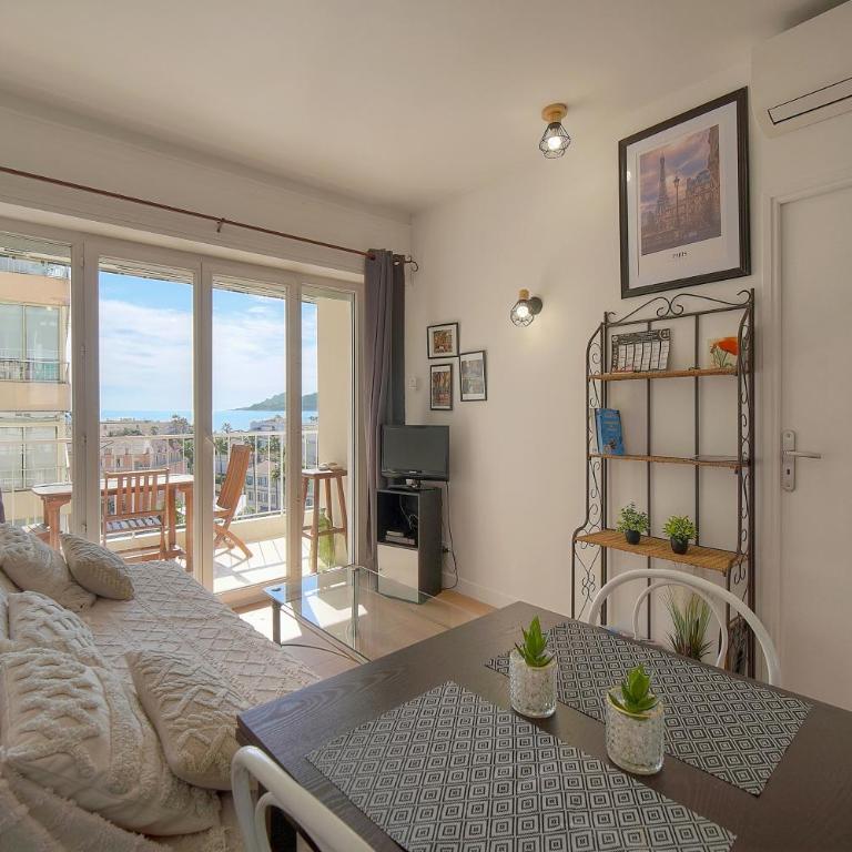 FRGK Fauvettes 1BDR Terrace, Parking, AC & Ultra-Fast Wi-Fi - Apartment mit 1 Schlafzimmer, Meerblick und Terrasse - 41