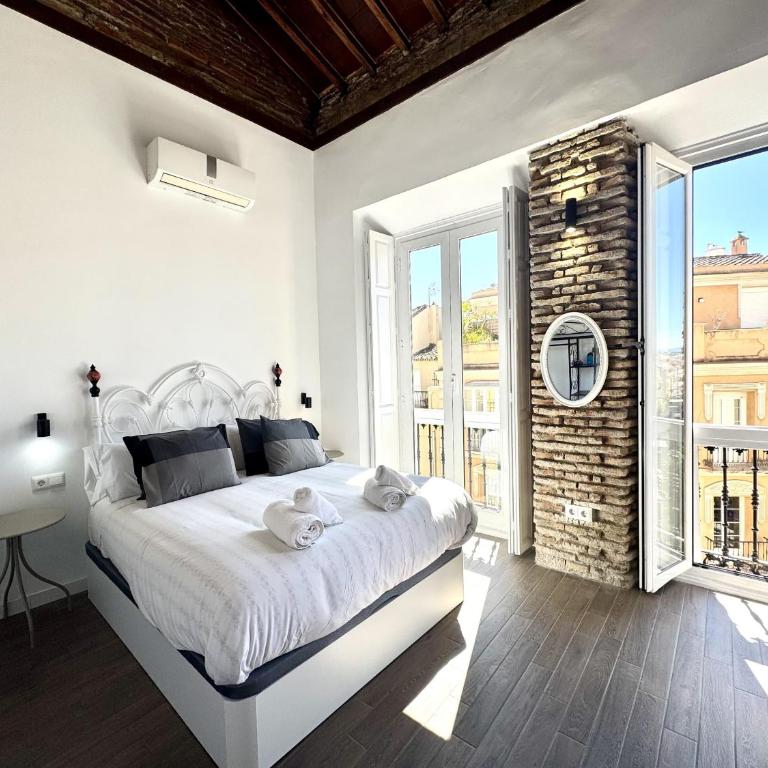 Suite Homes Bright Carreteria - Estudio con balcón - 9