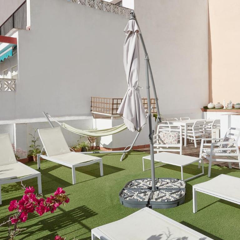 Solarium Central Beach Terrace 160m2 - Three-Bedroom Apartment with Balcony - 5