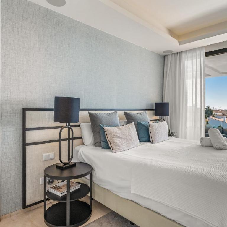 VACATION MARBELLA I Villa Fleur, Rooftop Hot Tub, Heated Pool, Sauna, Cine, GYM, Sea View, Close to The Beach - Villa - 8