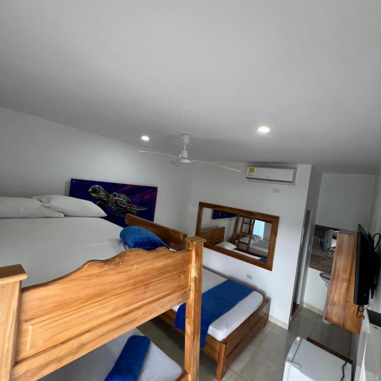 Hotel Boutique Primavera Beach - Standard Family Room - 4