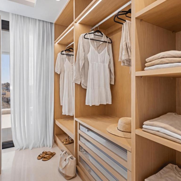 VACATION MARBELLA I Villa Fleur, Rooftop Hot Tub, Heated Pool, Sauna, Cine, GYM, Sea View, Close to The Beach - Villa - 17