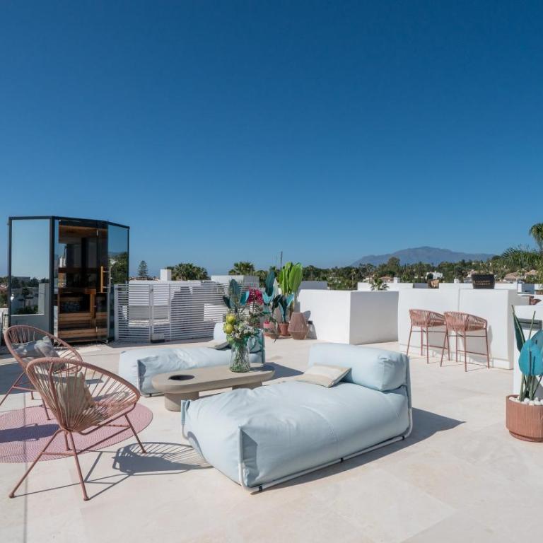 VACATION MARBELLA I Villa Fleur, Rooftop Hot Tub, Heated Pool, Sauna, Cine, GYM, Sea View, Close to The Beach - Villa - 37