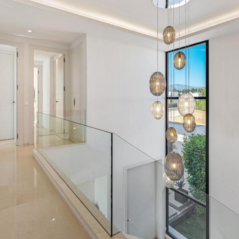 VACATION MARBELLA I Villa Fleur, Rooftop Hot Tub, Heated Pool, Sauna, Cine, GYM, Sea View, Close to The Beach - Villa - 47