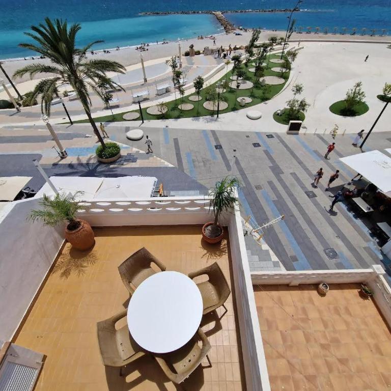 Casa en Altea primera línea - Apartamento de 3 dormitorios con vistas al mar - 2