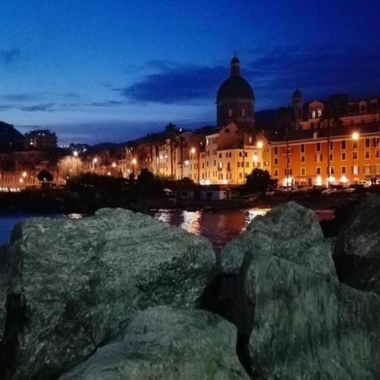 Apt Pegli Genova just 30m from the beach - Appartamento con 2 Camere da Letto - 17