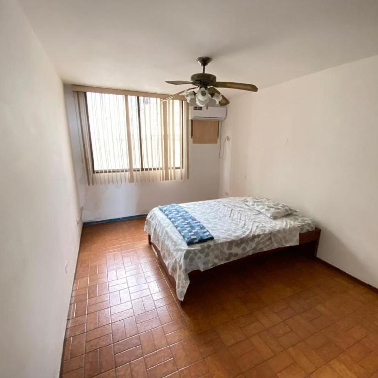 Amplio departamento frente al mar CHIPIPE SALINAS - Four-Room Apartment - 16