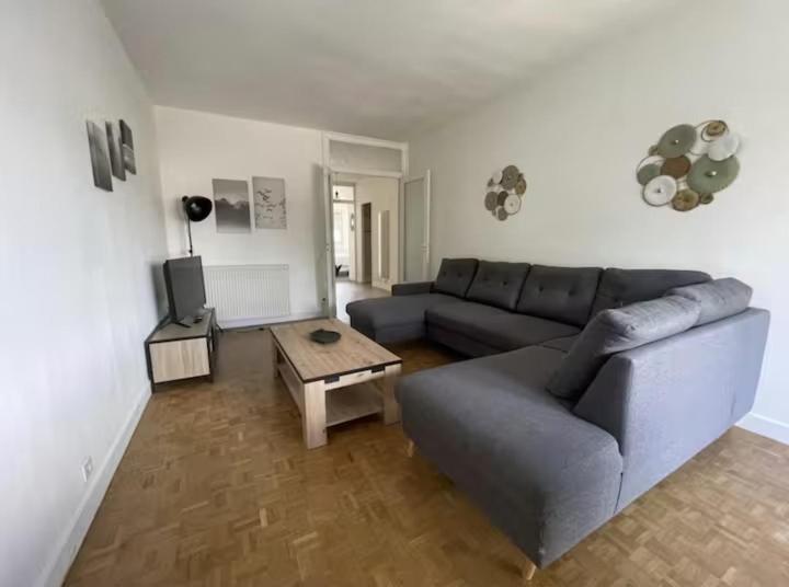 Appartements en centre ville - Two-Bedroom Apartment - 1
