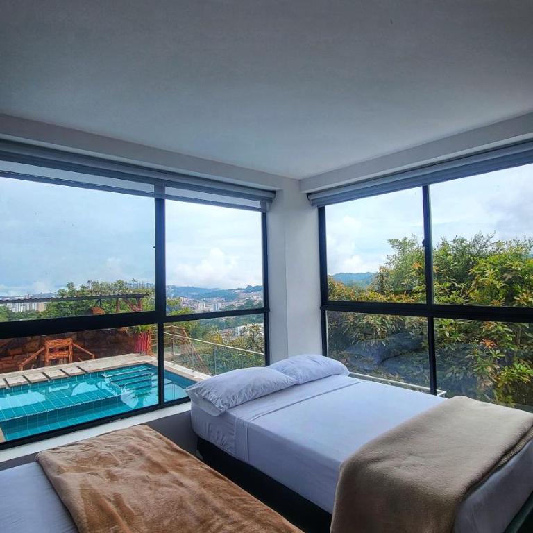 Hotel Golden Hills Manizales - Habitación Familiar Deluxe - 5