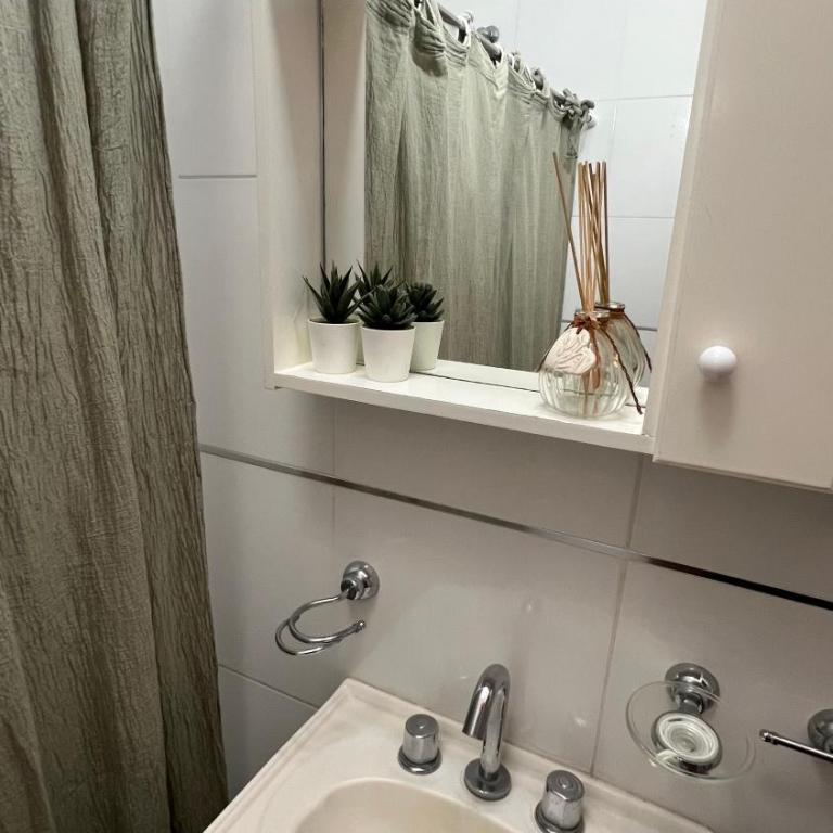 Alojamiento Espacio Ramallo - Two-Bedroom House - 17