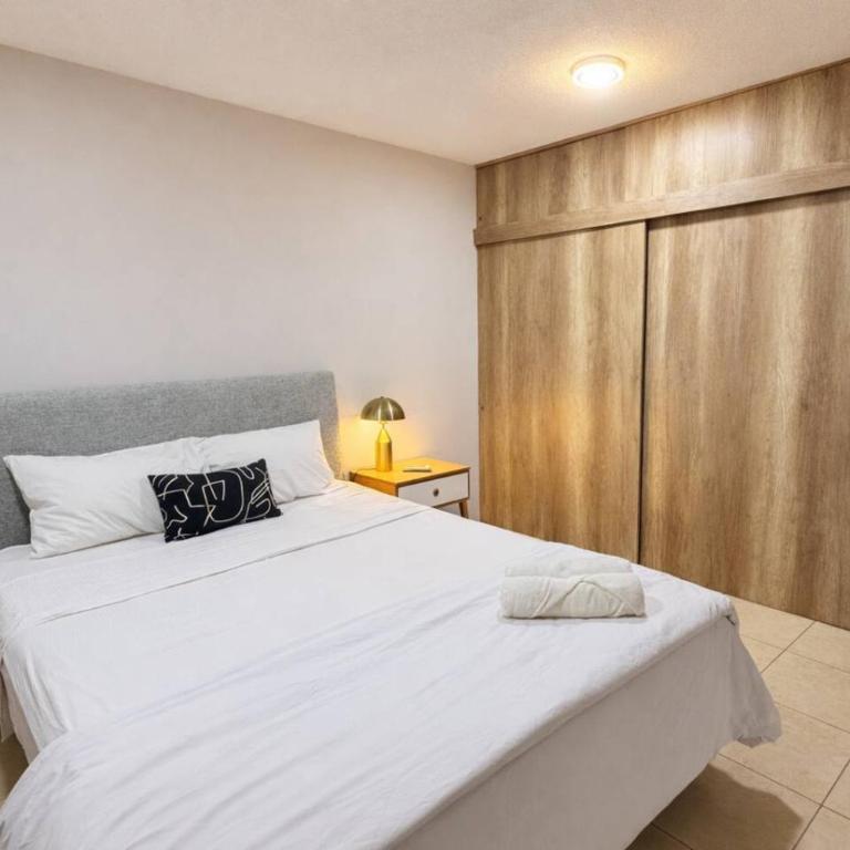 Suite in Lomas de Urdesa walk to Tennis Federation - Apartamento - 10