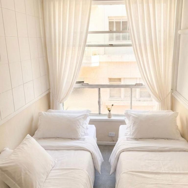 Habitación Familiar para5 personas WiFi rápido Dpto completo Ubicación premium Microcentro - Two-Bedroom Deluxe Apartment - 1
