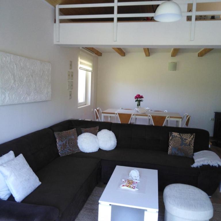 House with a swimming pool - Vila sa 3 Spavaće Sobe - 18
