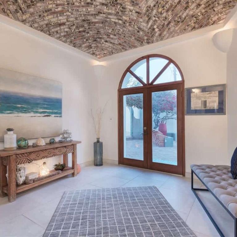 One of a Kind Beachfront Home Estrella del Mar - Apartamento - 2