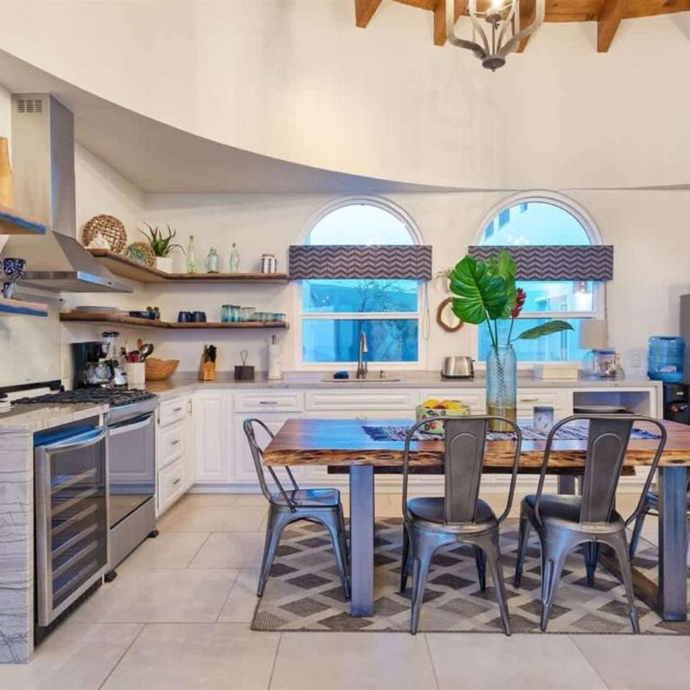 One of a Kind Beachfront Home Estrella del Mar - Apartamento - 7
