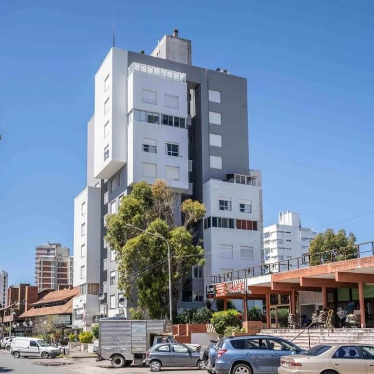 Depto en centro de Pinamar - Two-Bedroom Apartment - 1