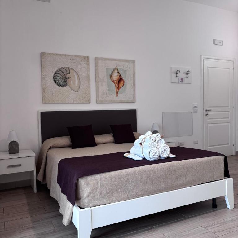 Faro Bianco Gallipoli - Suites & Apartments - Superior Triple Room with Sea View - 18
