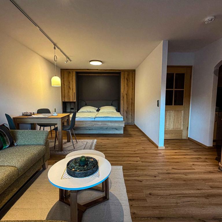 Ferienwohnung Gipfeltraum - Apartment mit Balkon - 2