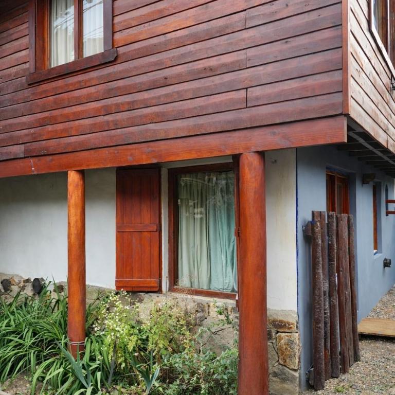 Cabaña Bariloche - A pasos del lago y teleférico - Casa de 2 dormitorios - 5