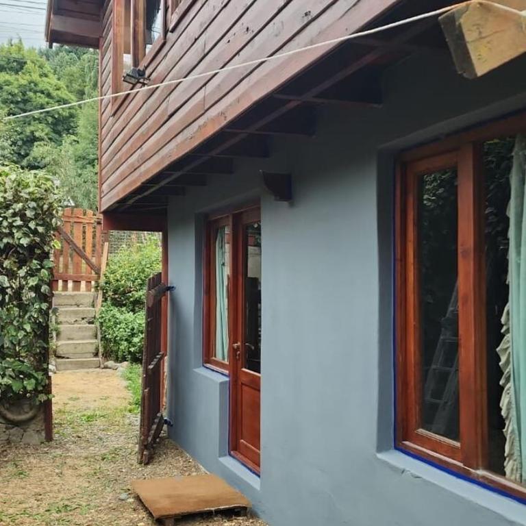 Cabaña Bariloche - A pasos del lago y teleférico - Casa de 2 dormitorios - 3
