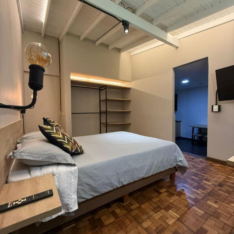 Alojamiento en el Poblado cerca a Envigado FRN104 By Roots Rentals - Apartamento de 1 dormitorio - 4