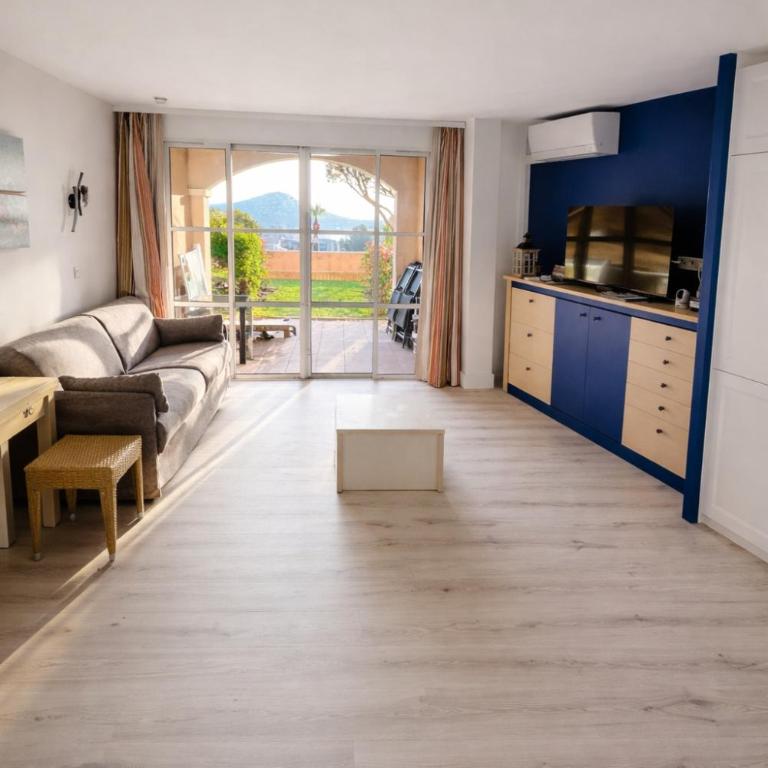 Cap Estérel Magnifique vue mer avec parking et piscine - Apartment mit 3 Schlafzimmern - 30