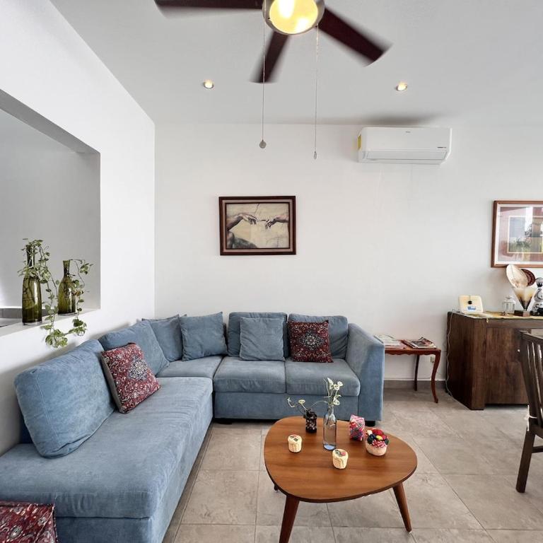 Cozy House with Private Pool 2BD 3BR - Two-Bedroom House - 1