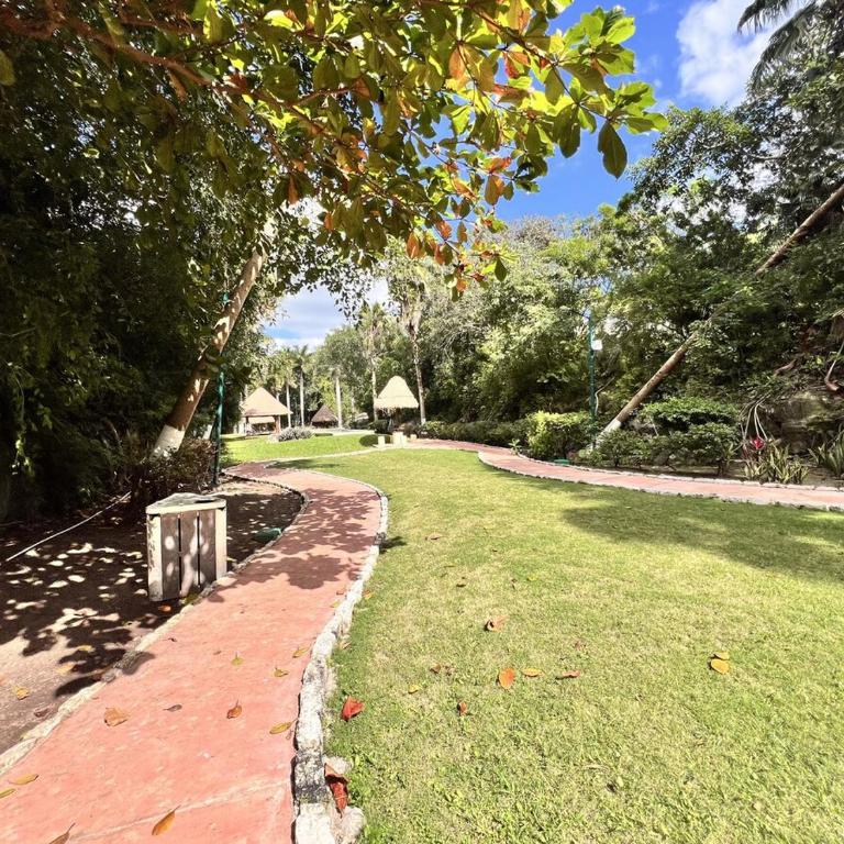Cozy House with Private Pool 2BD 3BR - Two-Bedroom House - 39