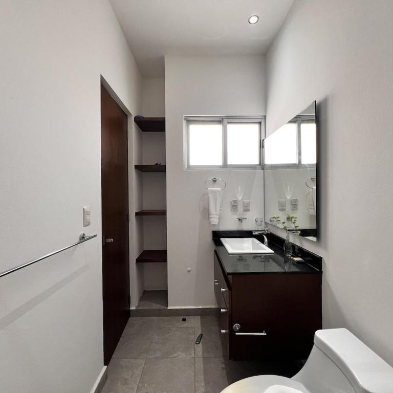Cozy House with Private Pool 2BD 3BR - Two-Bedroom House - 52