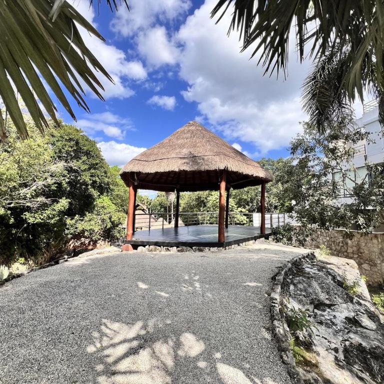 Cozy House with Private Pool 2BD 3BR - Two-Bedroom House - 98