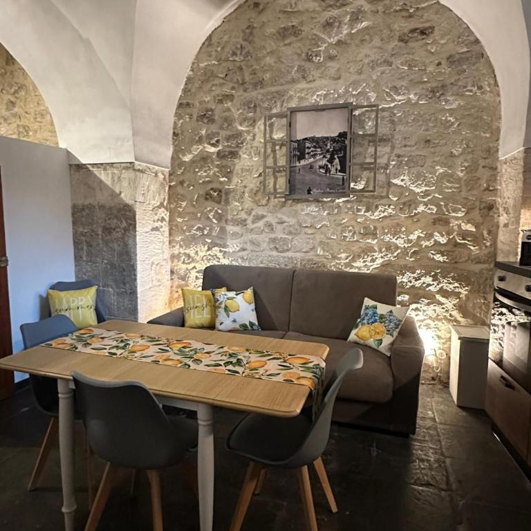 Old Stone House Modica - Appartamento con 1 Camera da Letto - 2