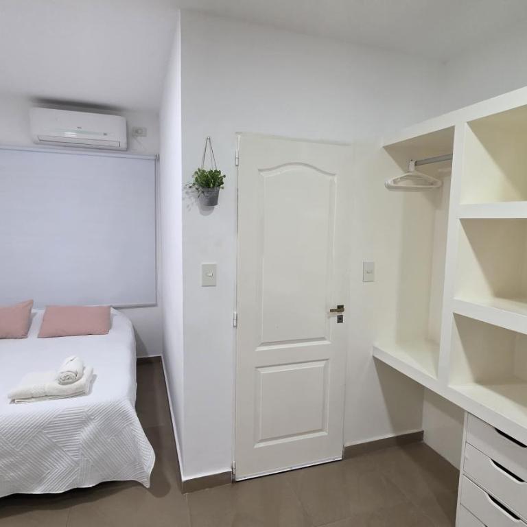 Aparts Magallanes - Estudio con 1 cama grande - 2