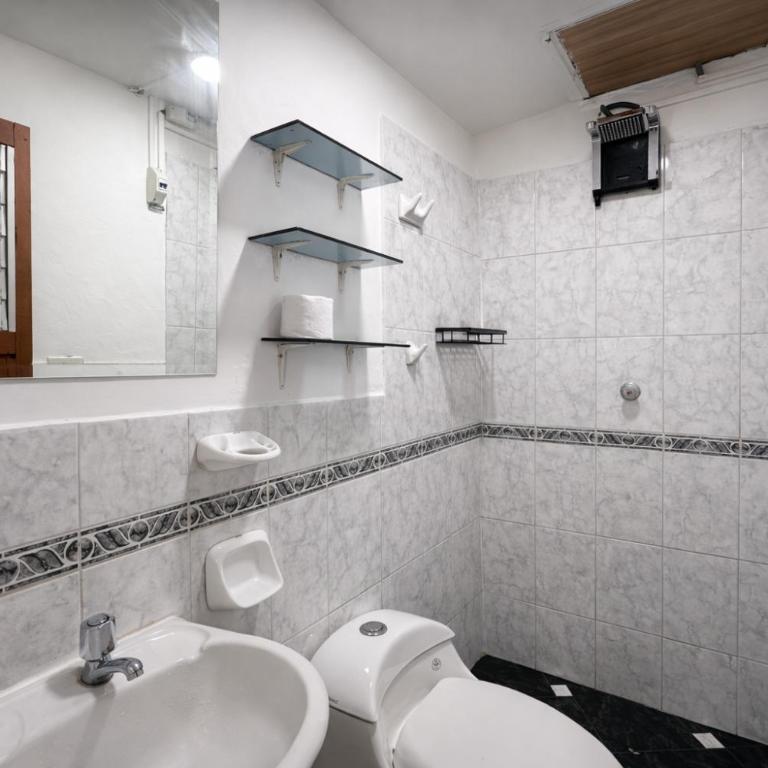 A 4 min Plaza de Armas - Diseño acogedor para 8 - Two-Bedroom House - 4