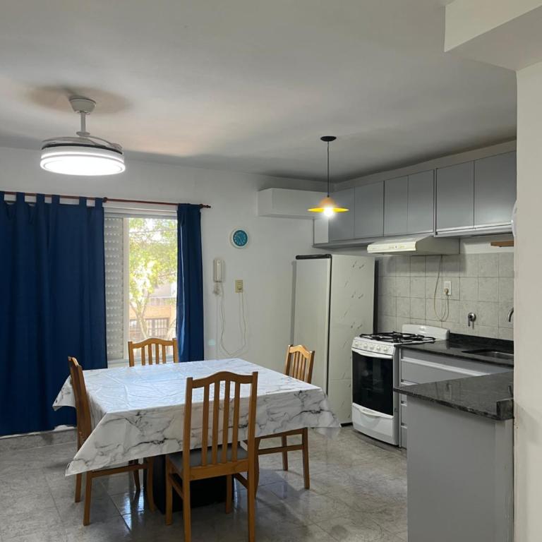 departamento completo en barrio referiría - Apartamento de 1 dormitorio - 23