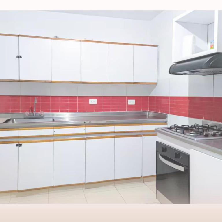 Espaciosa casa cerca del Estadio - Laureles Velódromo - Apartamento - 24