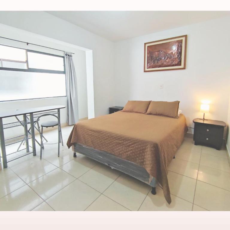 Espaciosa casa cerca del Estadio - Laureles Velódromo - Apartamento - 1