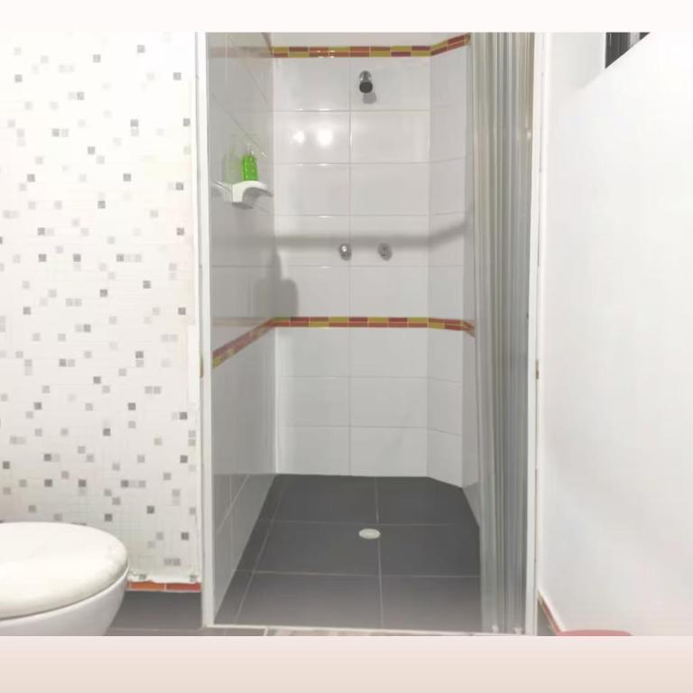 Espaciosa casa cerca del Estadio - Laureles Velódromo - Apartamento - 46