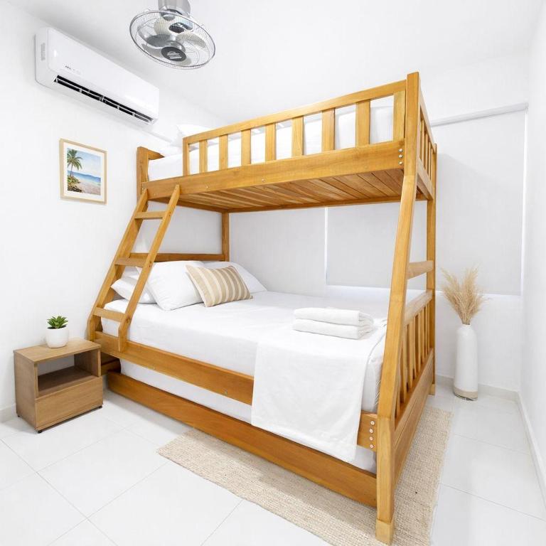 torre prime Cartagena apartasuite - Three-Bedroom Apartment - 6